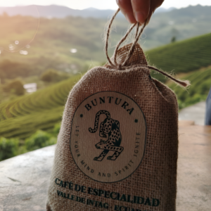 campo-colibri-valle-intag-ecoturismo-de-ecuador